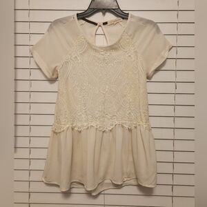 Rewind Elegant Cream Lace Women's Top Size Small